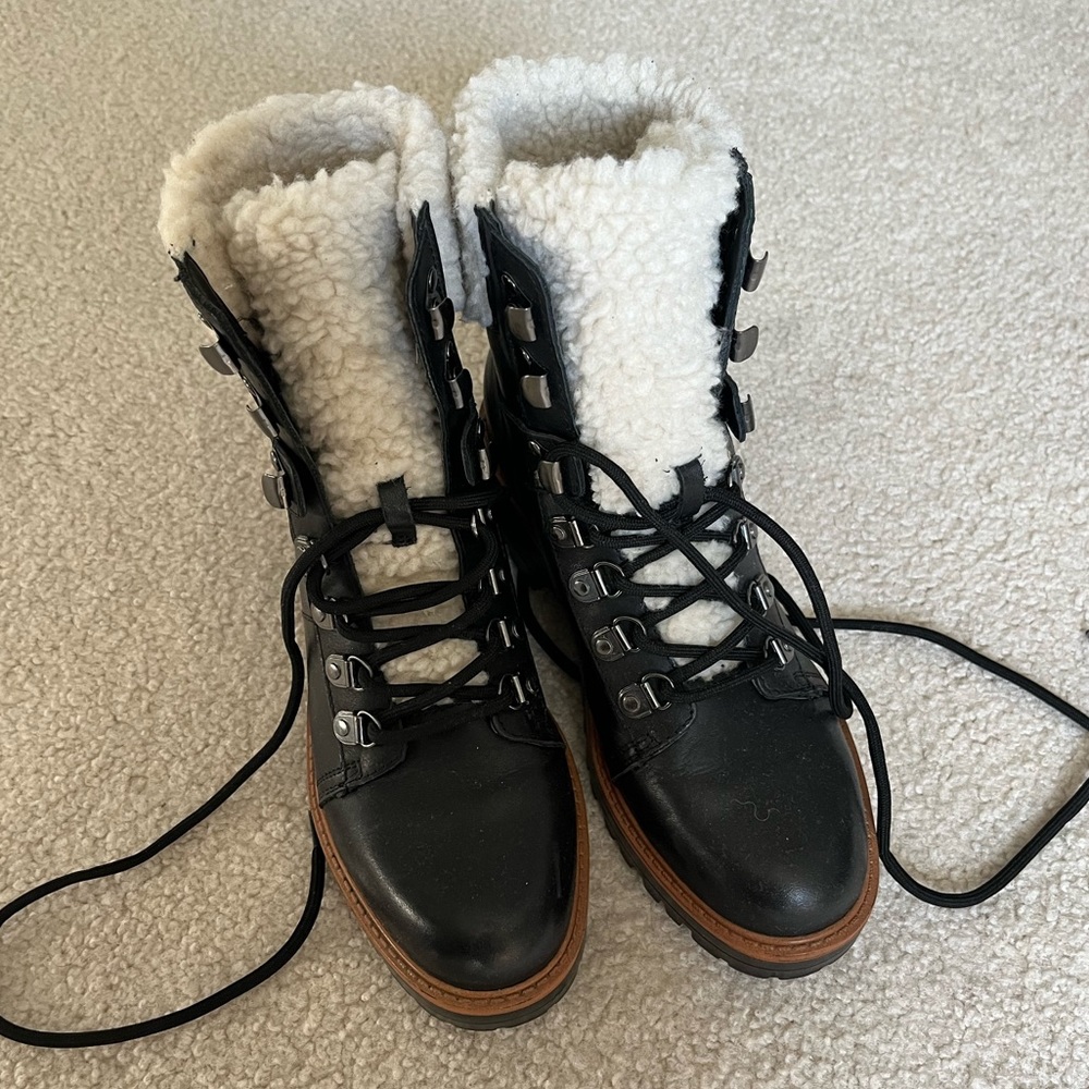 Marc Fisher Isabel Booties
